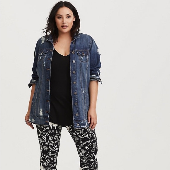 torrid Jackets & Blazers - PRICE DROP✨Torrid distressed long jean jacket